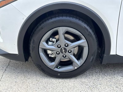 2025 Kia K4 LXS FWD