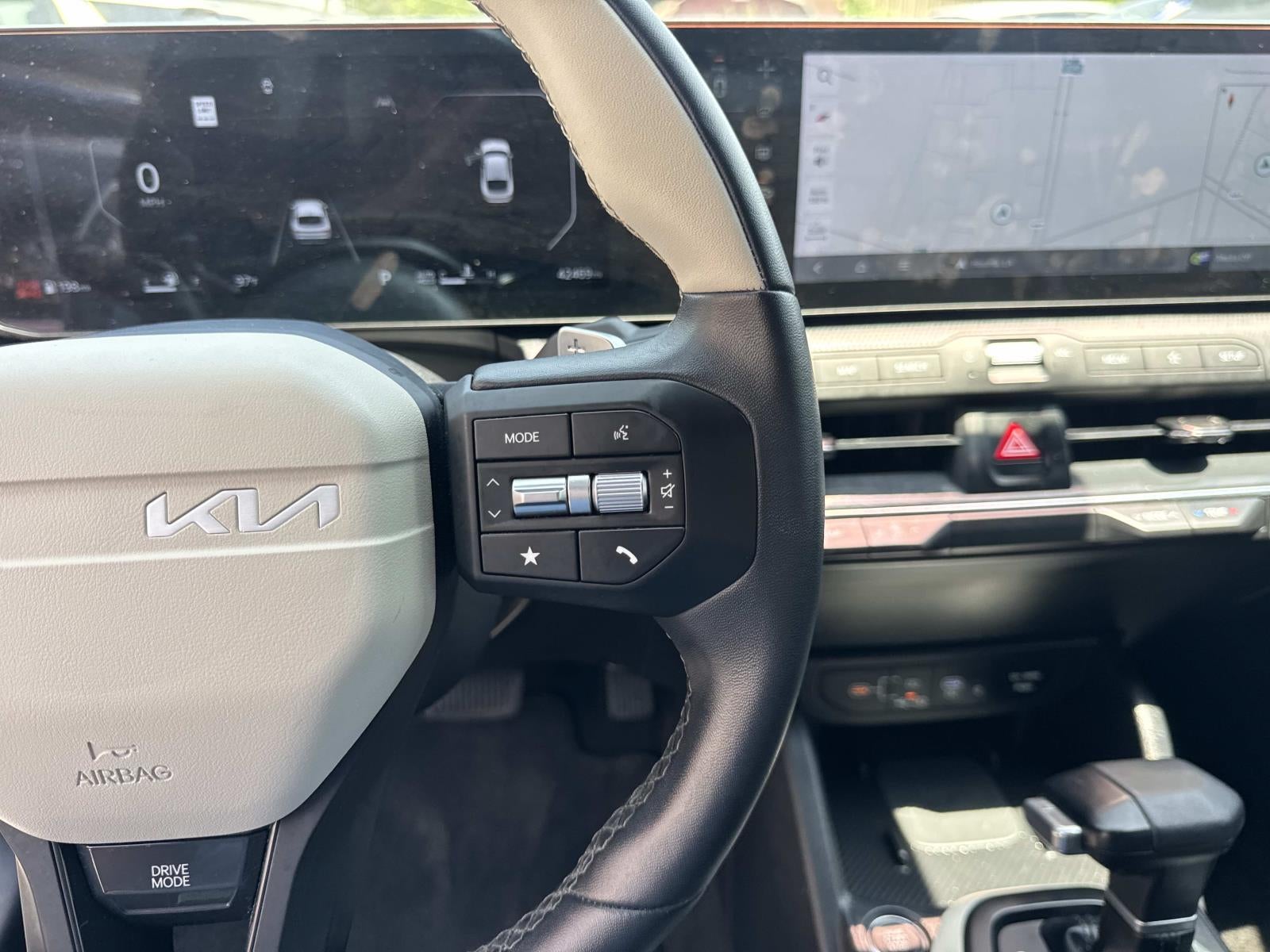 2025 Kia K4 GT-Line FWD