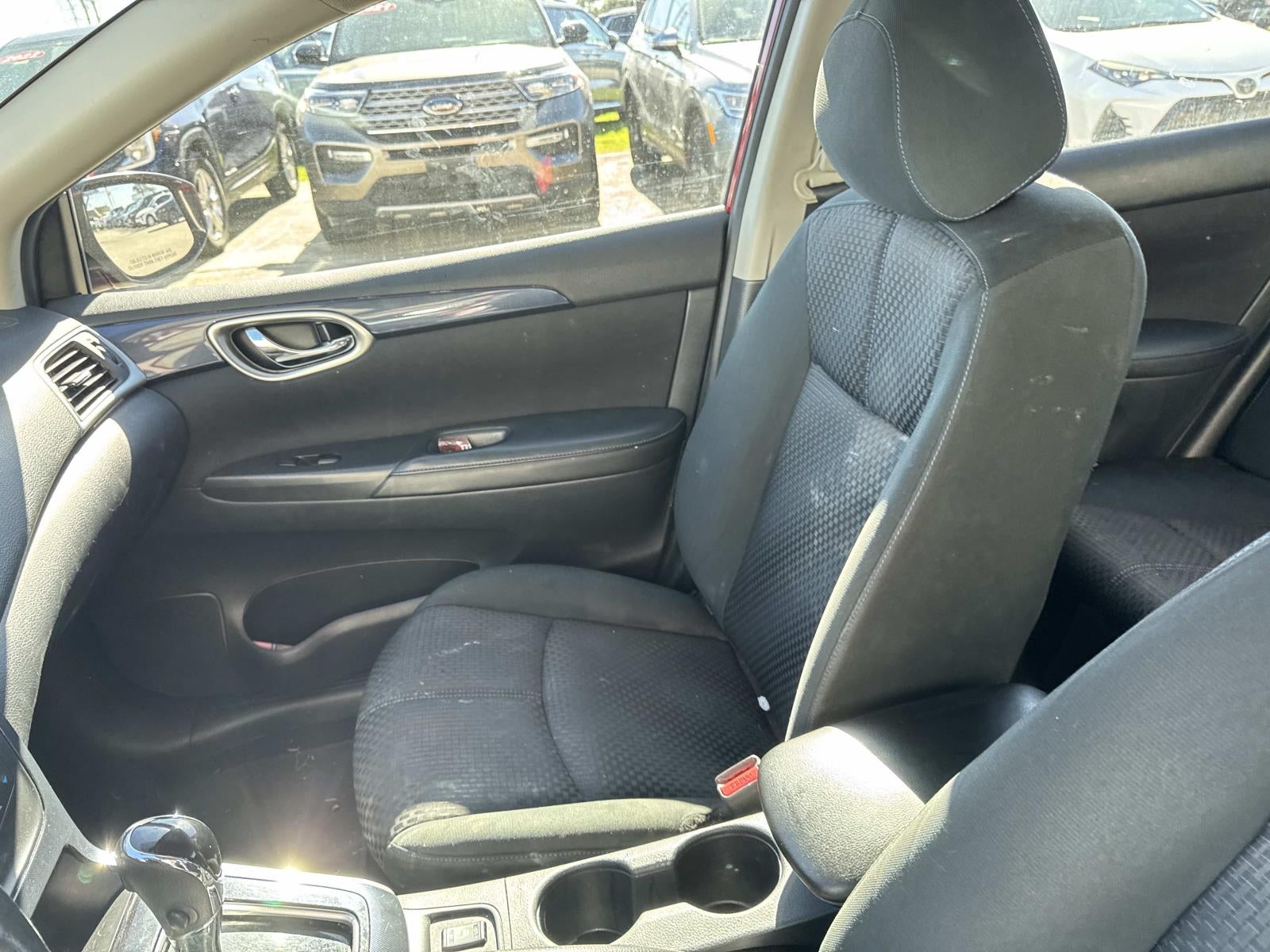 2022 Nissan Sentra SV CVT