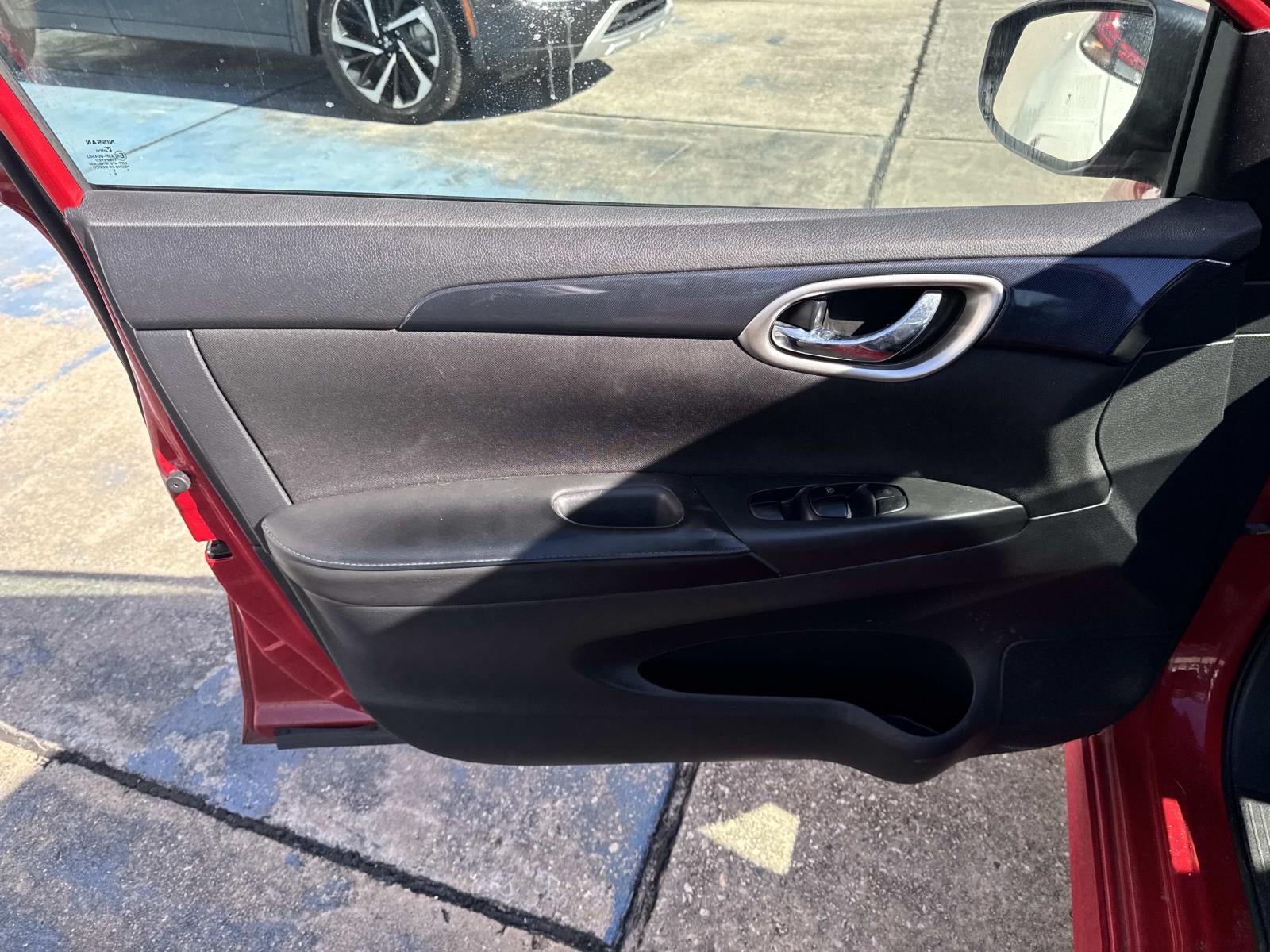 2022 Nissan Sentra SV CVT