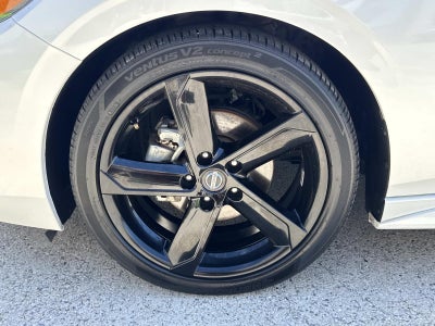 2022 Nissan Sentra SR CVT