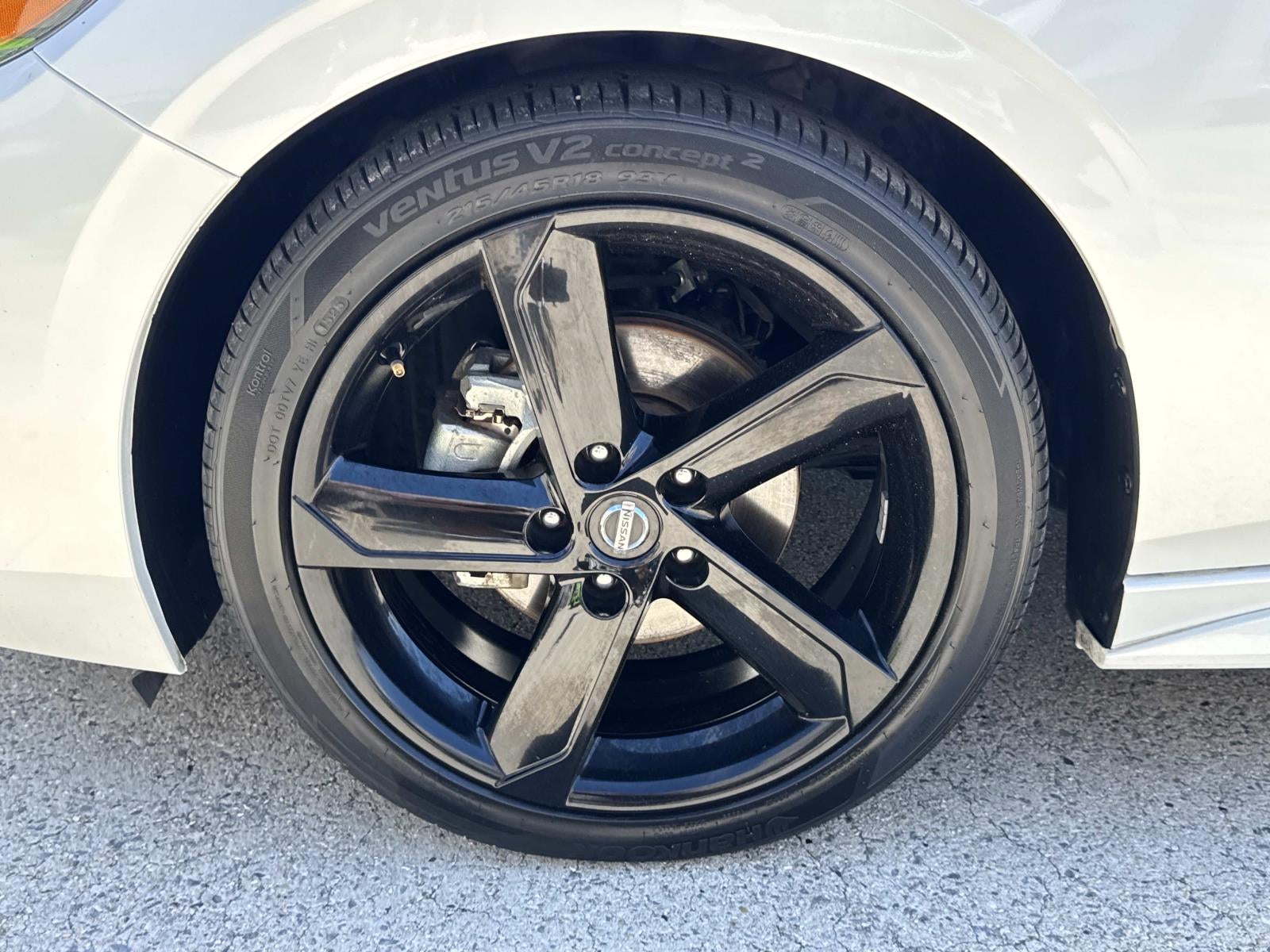 2022 Nissan Sentra SR CVT