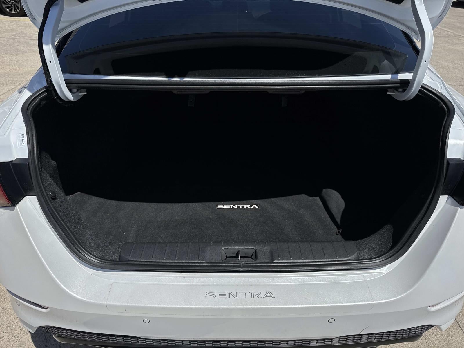 2022 Nissan Sentra SR CVT