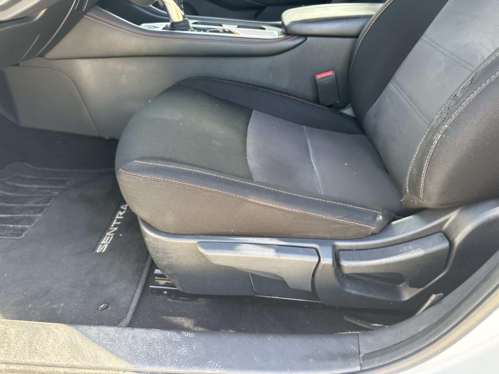 2022 Nissan Sentra SR CVT