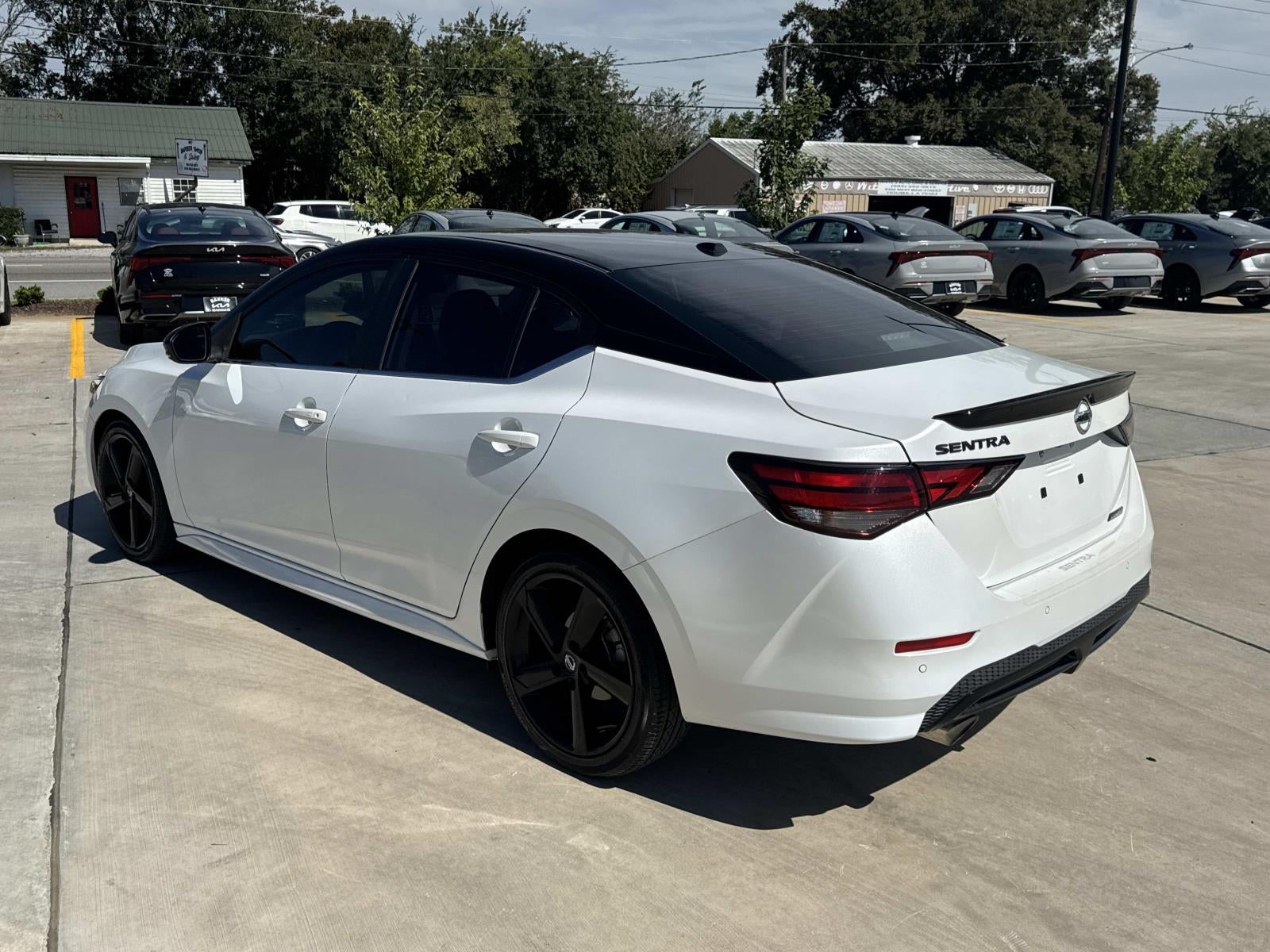 2022 Nissan Sentra SR CVT