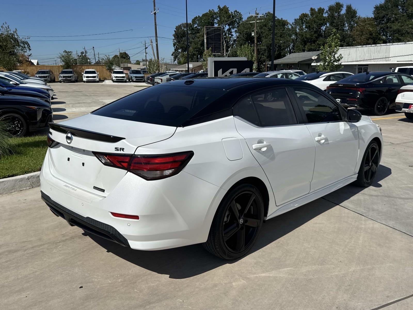 2022 Nissan Sentra SR CVT
