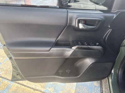 2021 Toyota Tacoma 2WD SR5 Double Cab 5' Bed V6 AT (Natl)