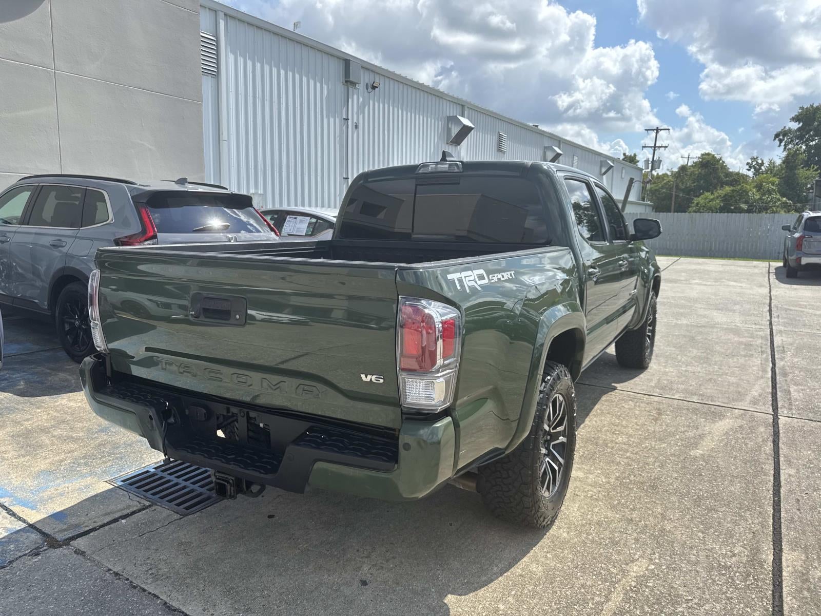 2021 Toyota Tacoma 2WD SR5 Double Cab 5' Bed V6 AT (Natl)