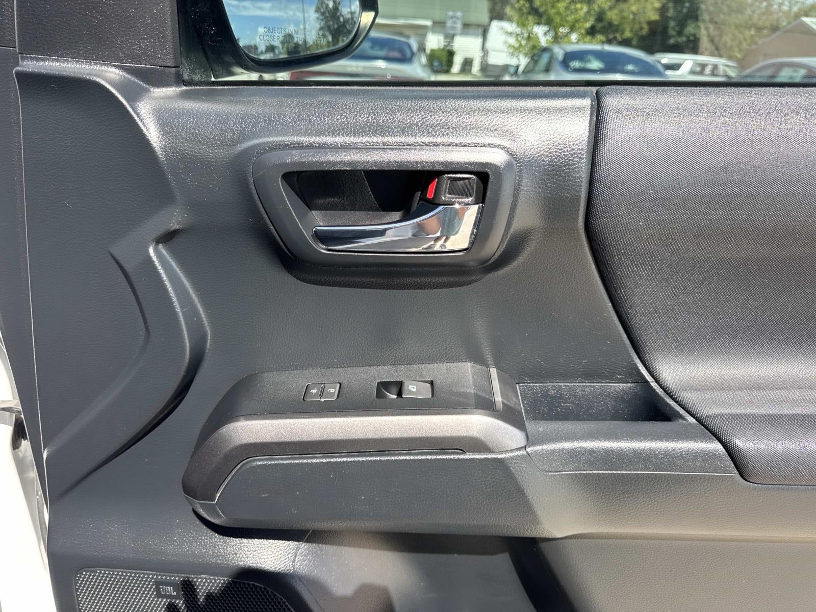 2019 Toyota Tacoma 4WD TRD Off Road Double Cab 5' Bed V6 MT (Natl)