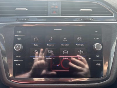 2024 Volkswagen Tiguan 2.0T SE FWD