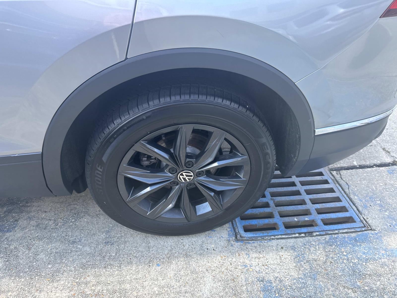 2024 Volkswagen Tiguan 2.0T SE FWD