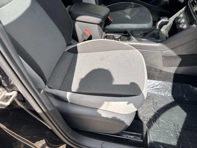 2022 Volkswagen Taos S FWD