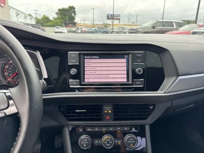 2019 Volkswagen Jetta SE Auto w/SULEV