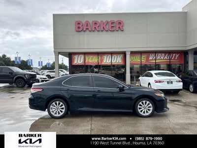 2019 Toyota Camry LE Auto (Natl)