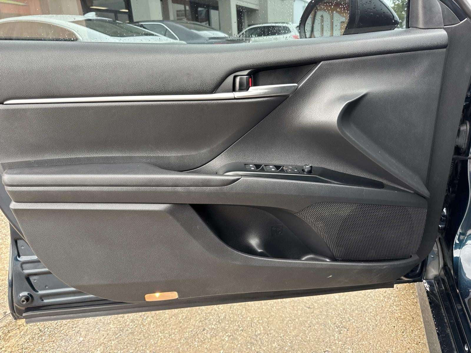 2019 Toyota Camry LE Auto (Natl)
