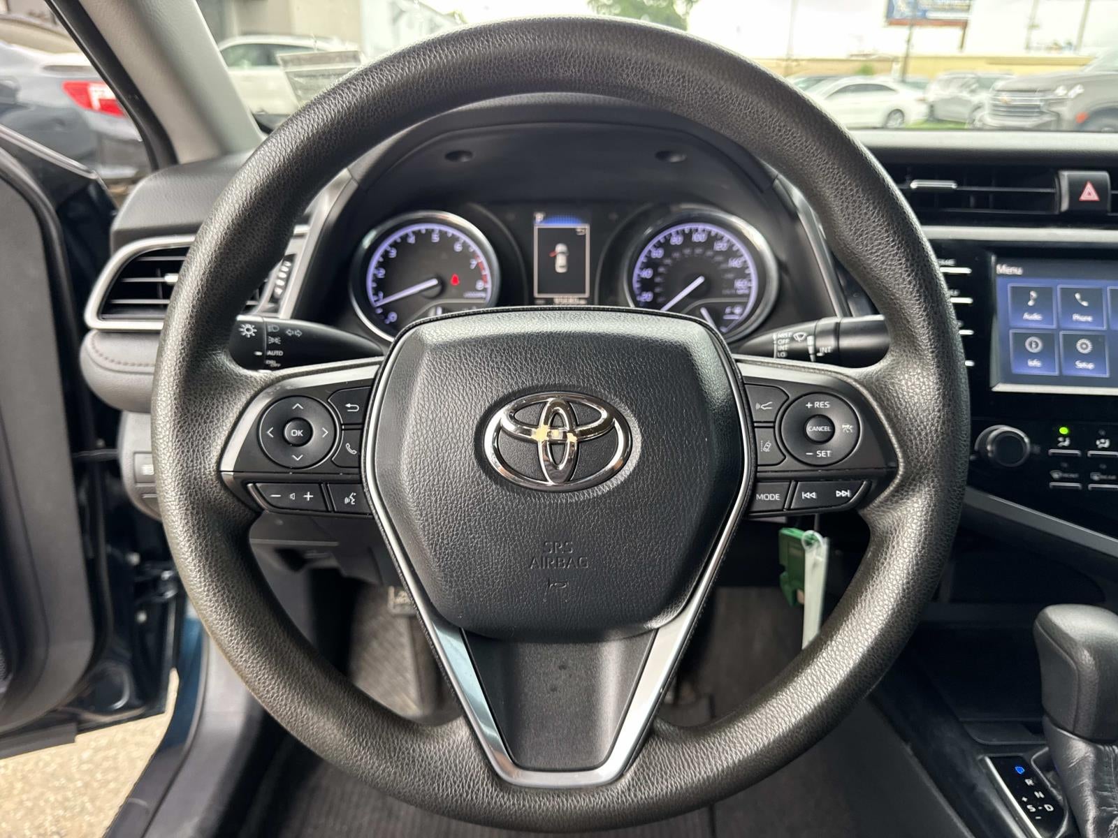 2019 Toyota Camry LE Auto (Natl)