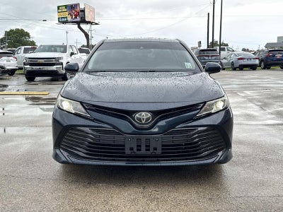2019 Toyota Camry LE Auto (Natl)