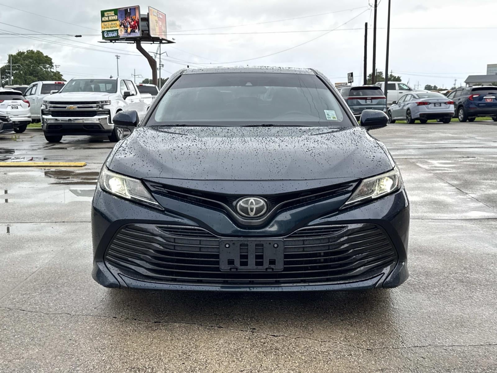 2019 Toyota Camry LE Auto (Natl)