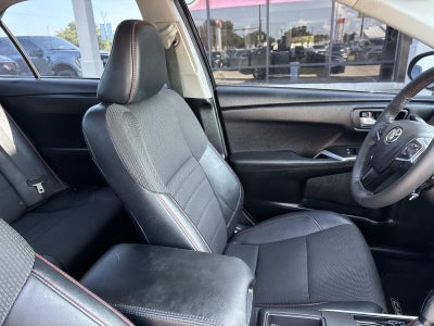 2017 Toyota Camry SE Auto (Natl)