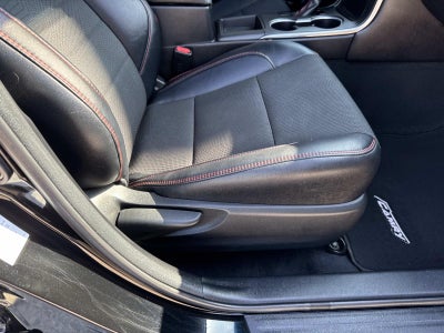 2017 Toyota Camry SE Auto (Natl)