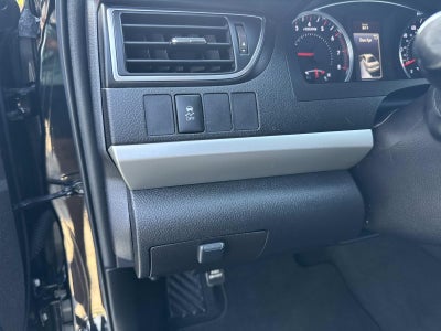 2017 Toyota Camry SE Auto (Natl)