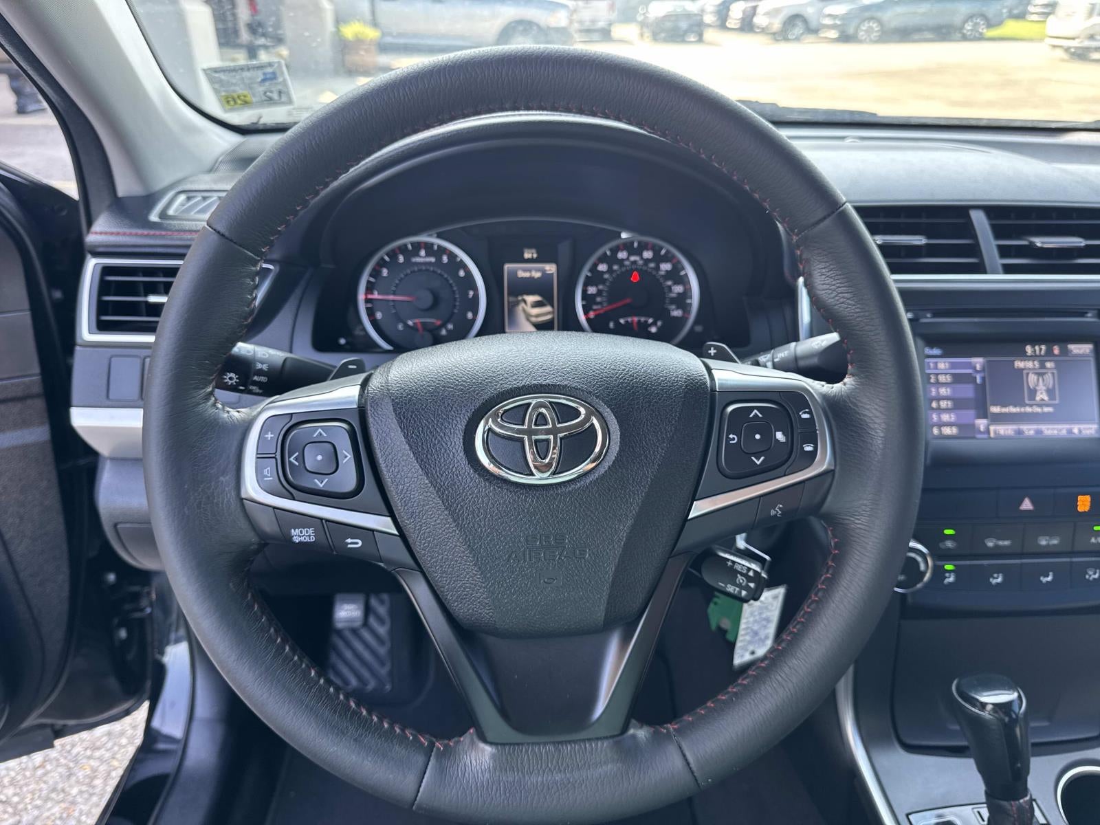 2017 Toyota Camry SE Auto (Natl)