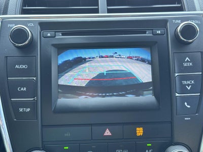 2017 Toyota Camry SE Auto (Natl)