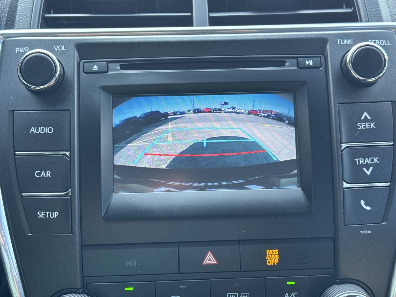 2017 Toyota Camry SE Auto (Natl)
