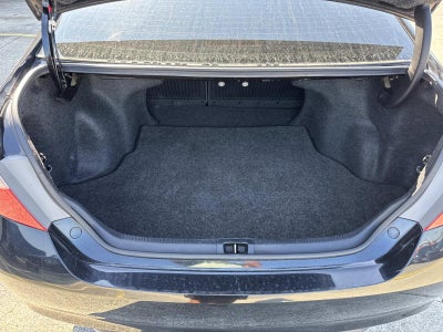 2017 Toyota Camry SE Auto (Natl)