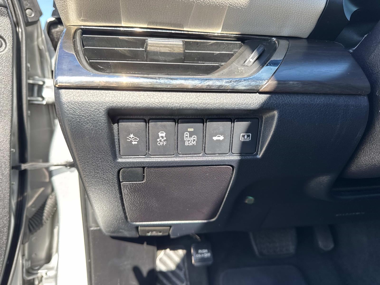 2016 Toyota Avalon 4dr Sdn XLE (Natl)