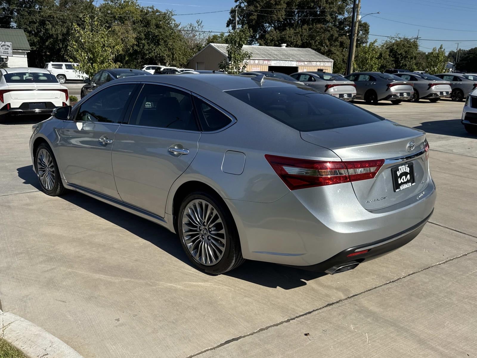 2016 Toyota Avalon 4dr Sdn XLE (Natl)