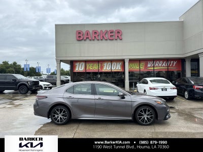 2024 Toyota Camry SE Auto (Natl)