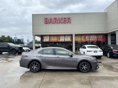 2024 Toyota Camry SE Auto (Natl)
