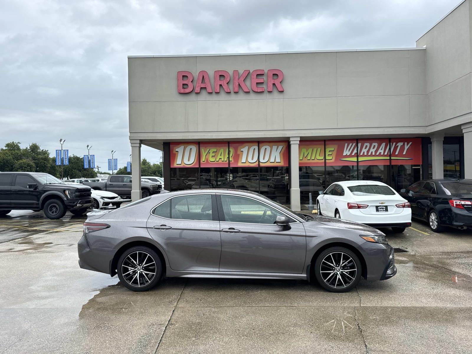2024 Toyota Camry SE Auto (Natl)
