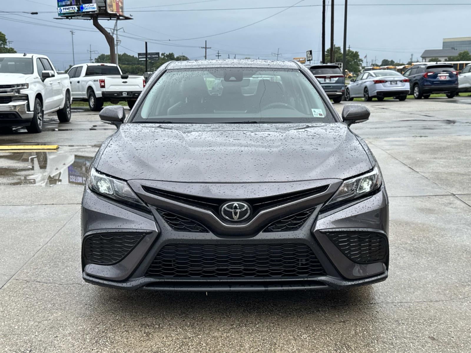 2024 Toyota Camry SE Auto (Natl)