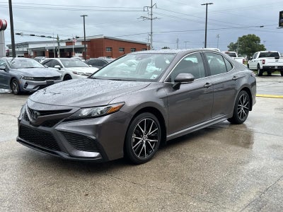 2024 Toyota Camry SE Auto (Natl)