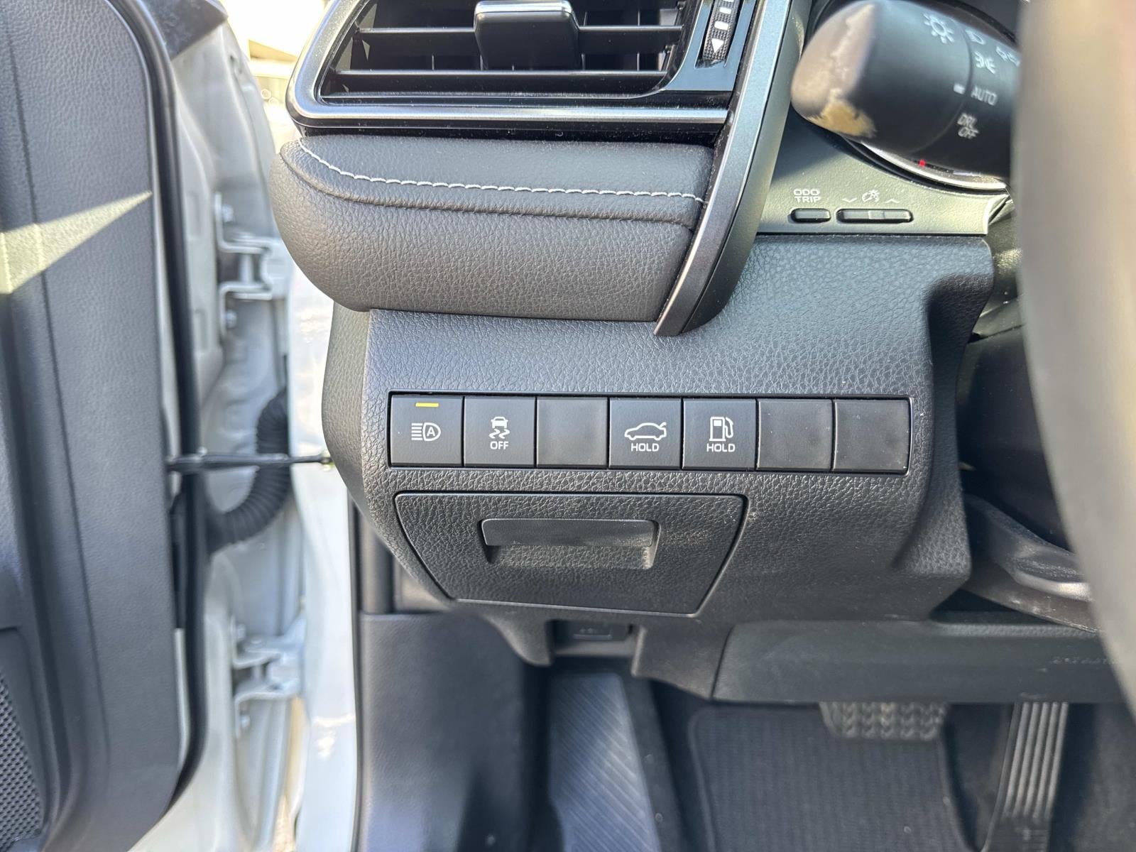 2023 Toyota Camry XSE Auto (Natl)