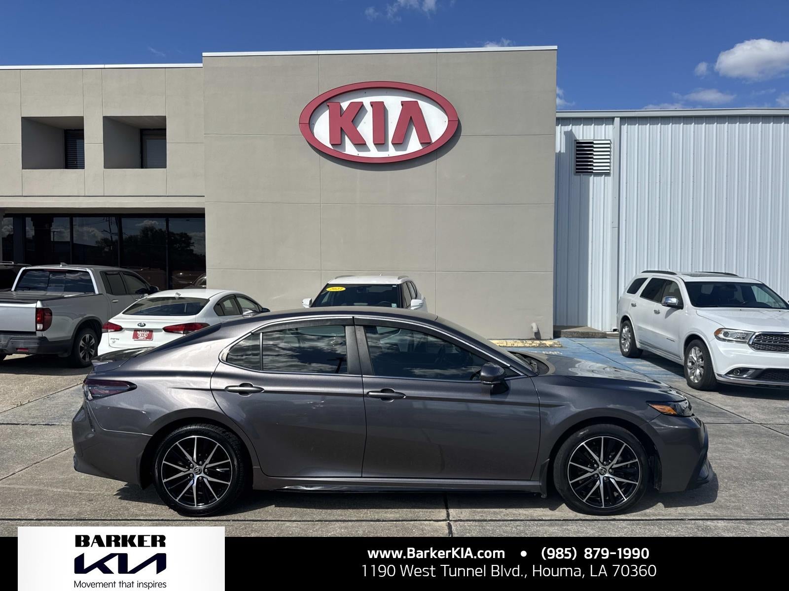 2023 Toyota Camry SE Auto (Natl)