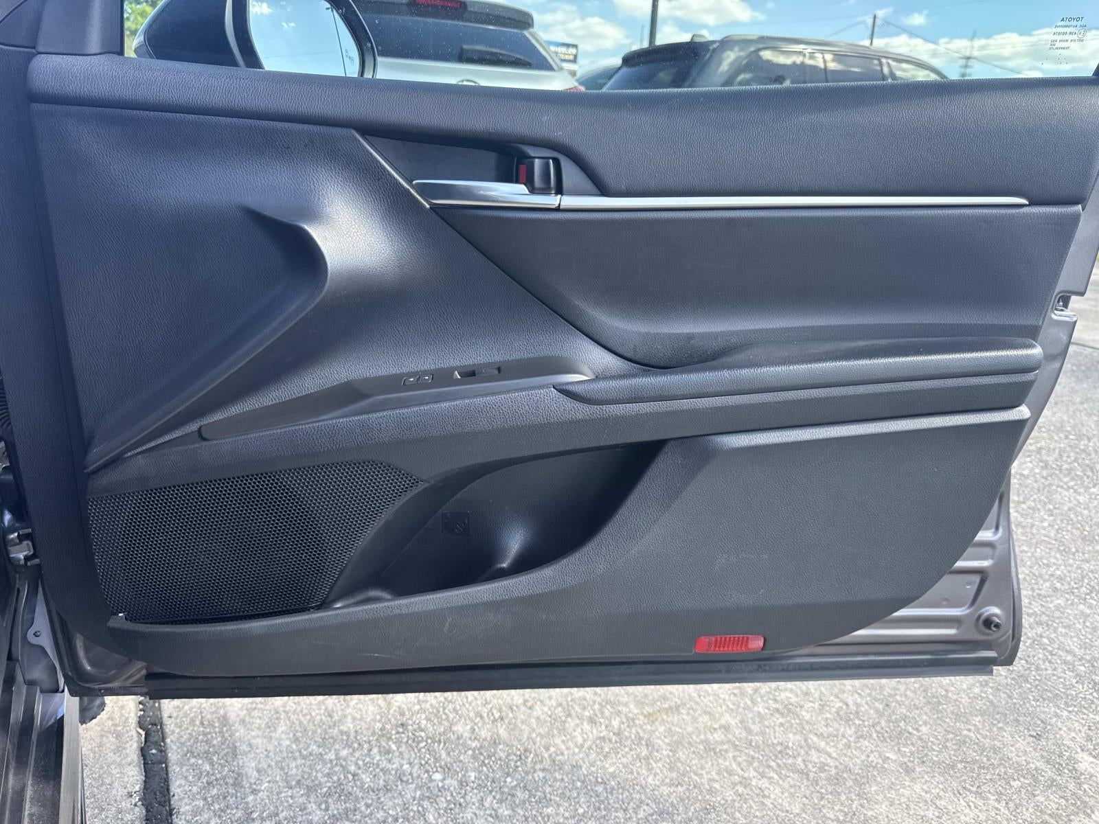 2023 Toyota Camry SE Auto (Natl)