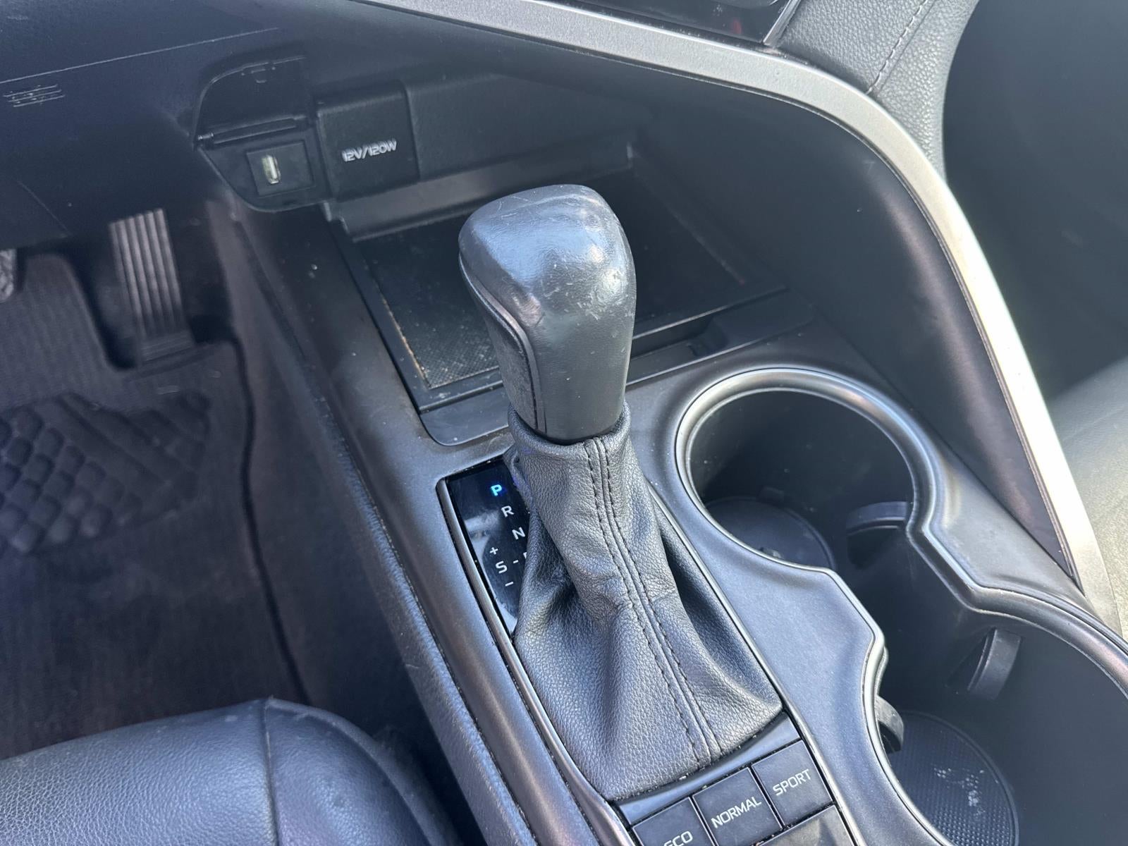 2023 Toyota Camry SE Auto (Natl)