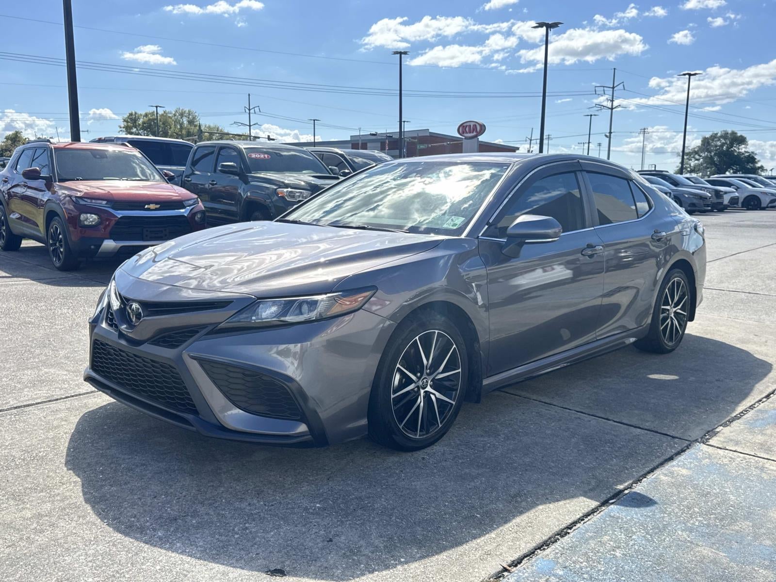 2023 Toyota Camry SE Auto (Natl)