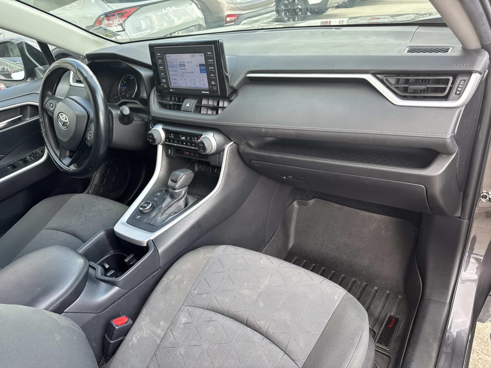 2022 Toyota RAV4 Hybrid XLE AWD (Natl)