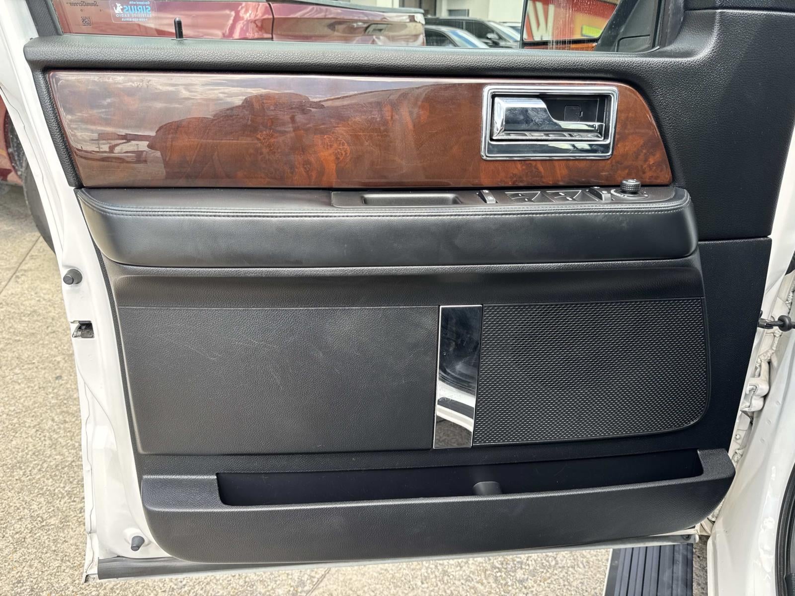 2017 Lincoln Navigator 4x2 Select