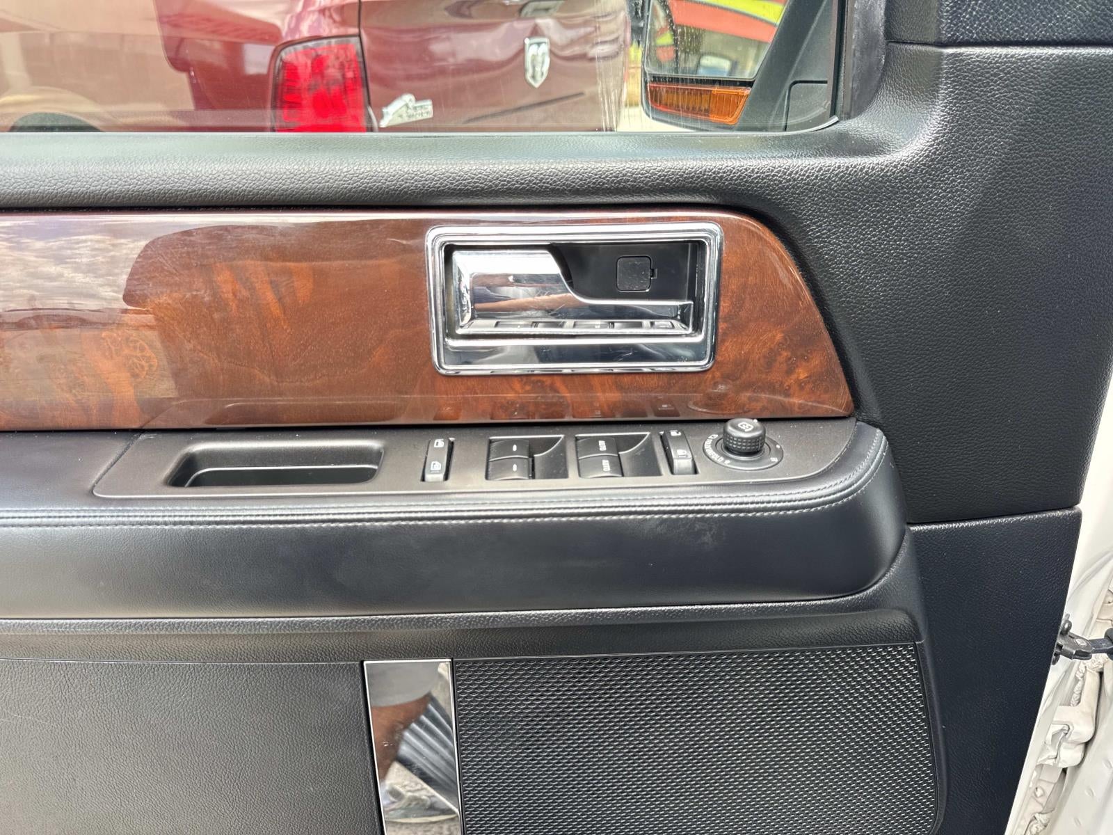 2017 Lincoln Navigator 4x2 Select