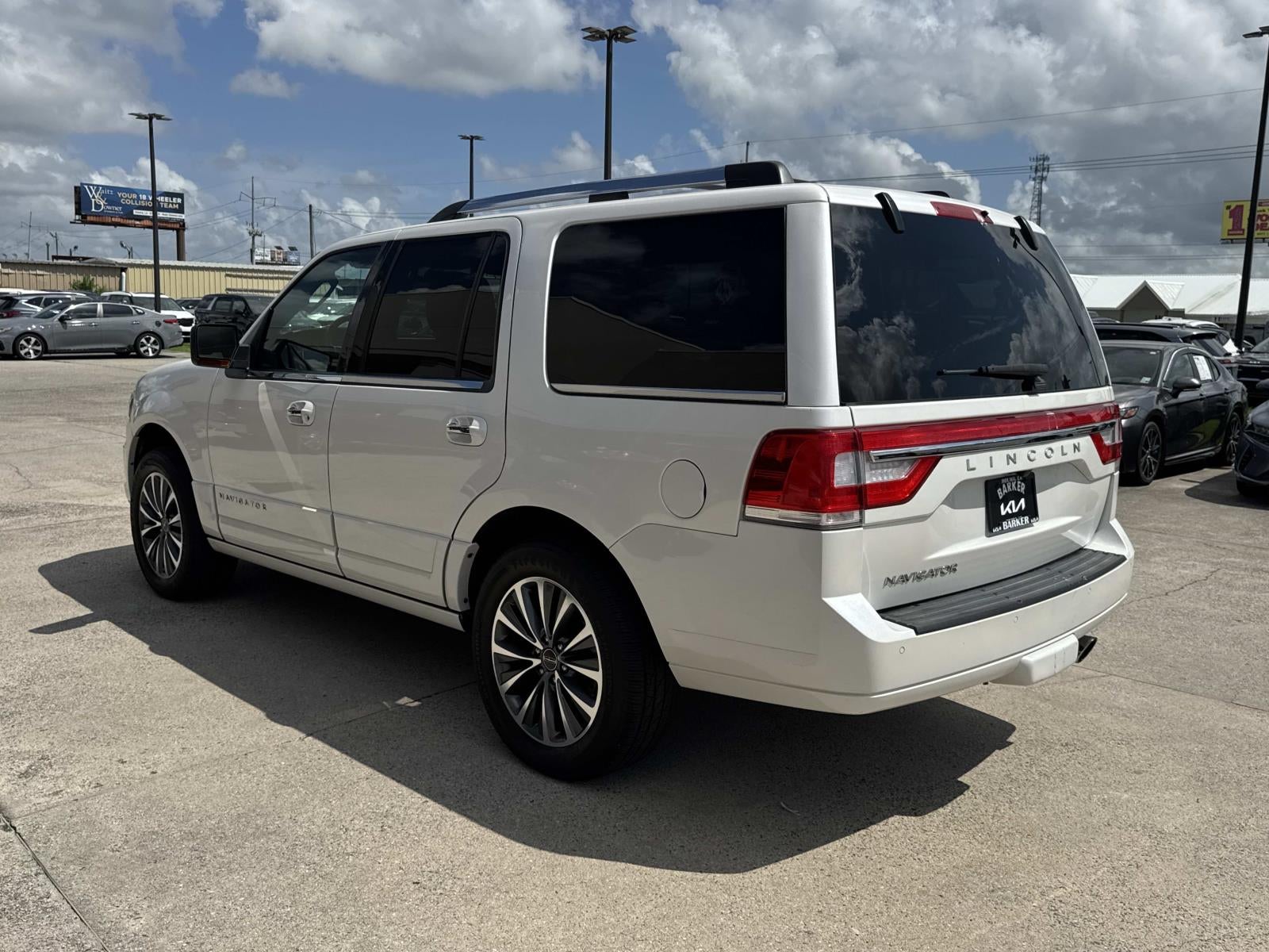 2017 Lincoln Navigator 4x2 Select