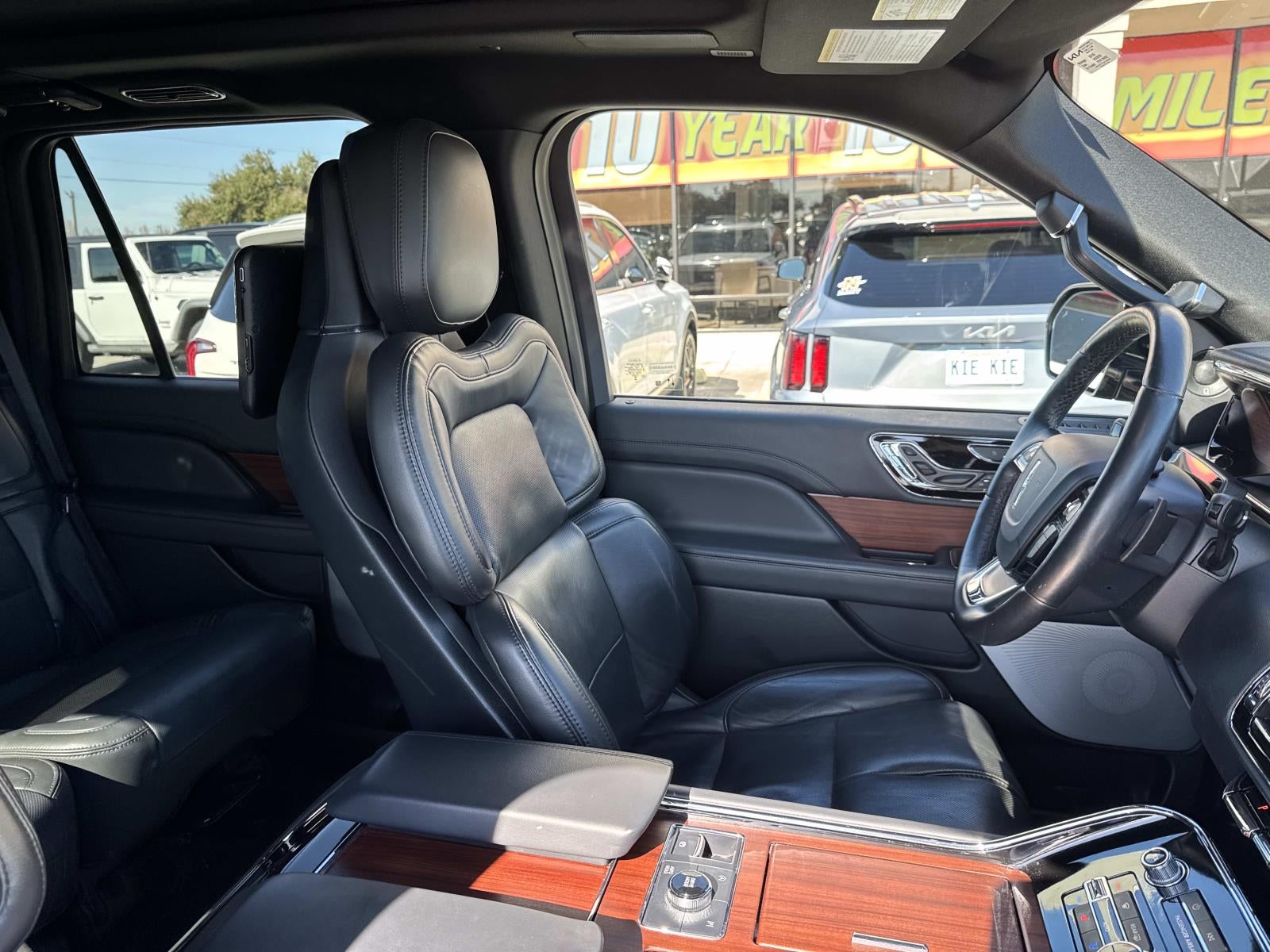 2023 Lincoln Navigator Reserve 4x2