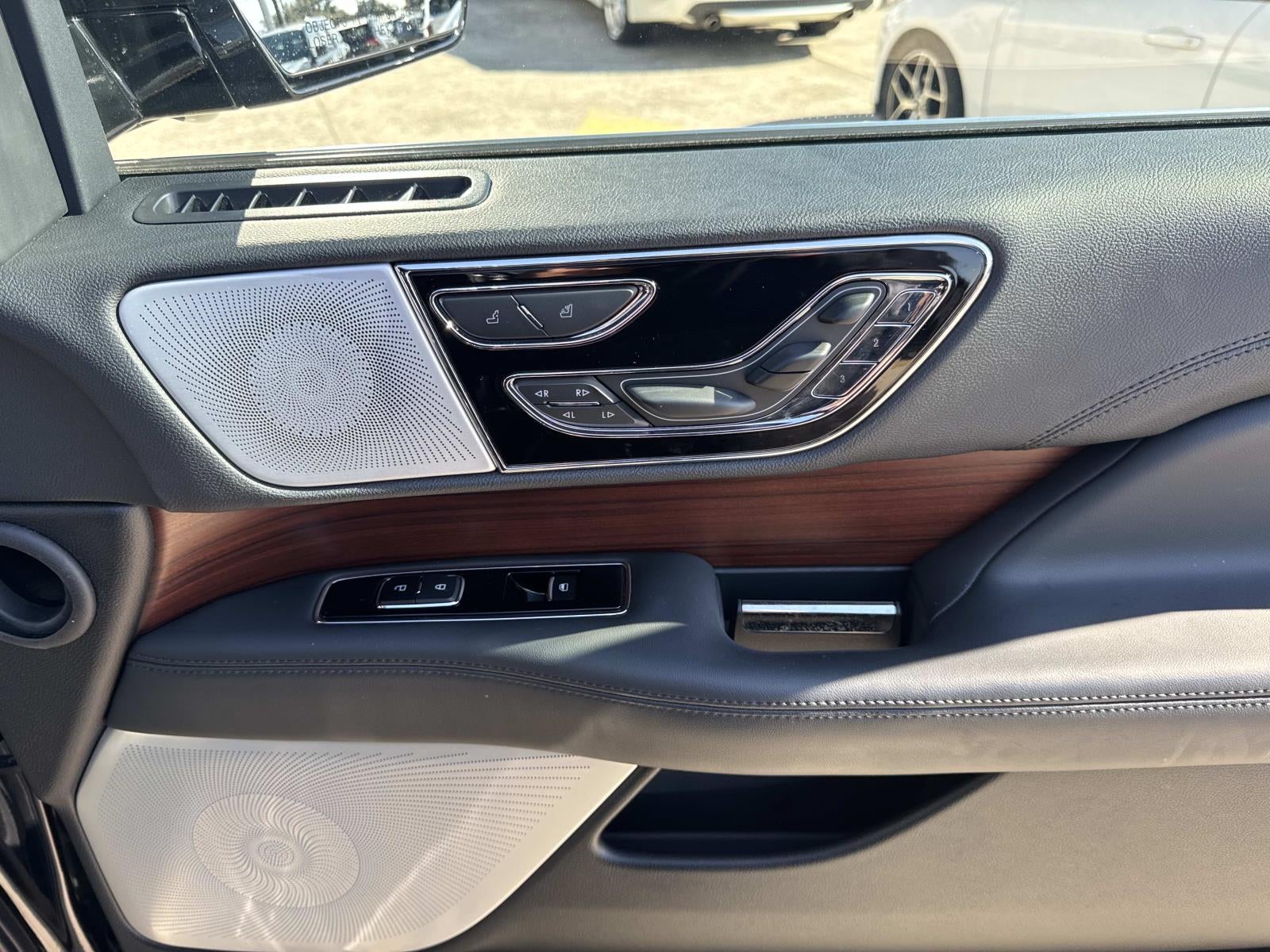 2023 Lincoln Navigator Reserve 4x2