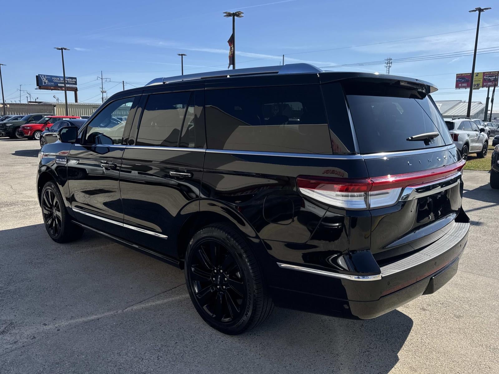 2023 Lincoln Navigator Reserve 4x2