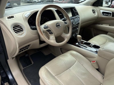 2014 Nissan Pathfinder 2WD 4dr Platinum