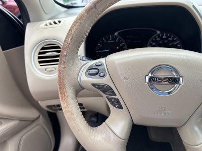 2014 Nissan Pathfinder 2WD 4dr Platinum